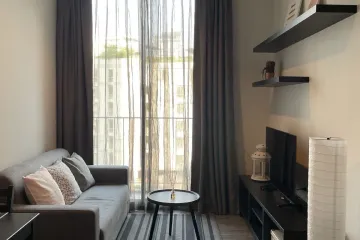 1 Bedroom Condo for rent in Edge Sukhumvit 23, Khlong Toei Nuea, Bangkok near BTS Asoke