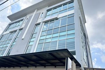 6 Bedroom Townhouse for sale in Biz Galleria, Nuan Chan, Bangkok