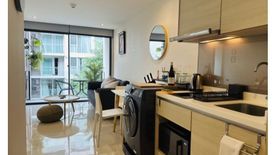 1 Bedroom Condo for sale in SOCIO Reference 61, Khlong Tan Nuea, Bangkok near BTS Ekkamai
