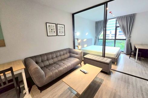 1 Bedroom Condo for rent in RHYTHM Ekkamai, Khlong Tan Nuea, Bangkok near BTS Ekkamai