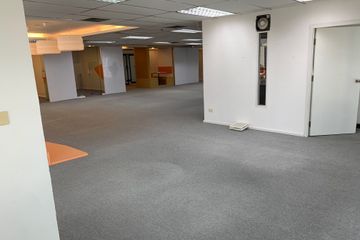 Office for rent in Lumpini, Bangkok near BTS Ratchadamri