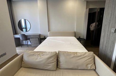 1 Bedroom Condo for rent in Si Phraya, Bangkok near MRT Sam Yan