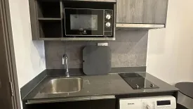 1 Bedroom Condo for rent in Si Phraya, Bangkok near MRT Sam Yan