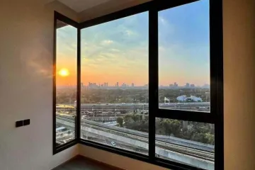 1 Bedroom Condo for rent in The Crest Park Residences, Chatuchak, Bangkok near MRT Phahon Yothin