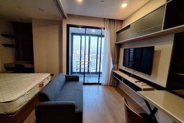 1 Bedroom Condo for rent in Si Phraya, Bangkok near MRT Sam Yan