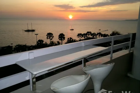 Condo for rent in Jomtien Condotel, Nong Prue, Chonburi