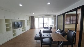 3 Bedroom Condo for sale in Baan Sathorn, Thung Maha Mek, Bangkok near MRT Lumpini