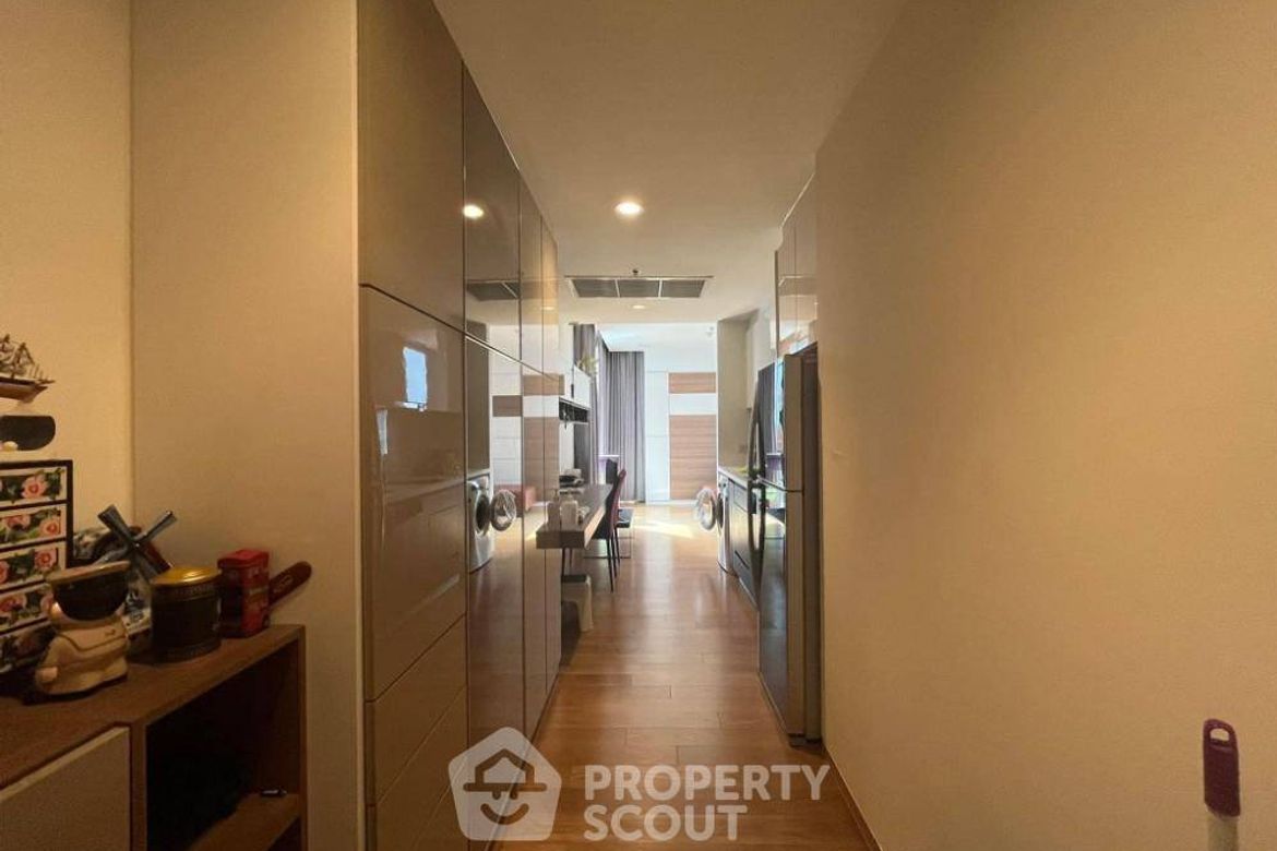 Yan Nawa, Bangkok - Photo 3