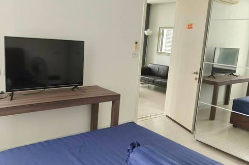 2 Bedroom Condo for rent in Huai Khwang, Bangkok