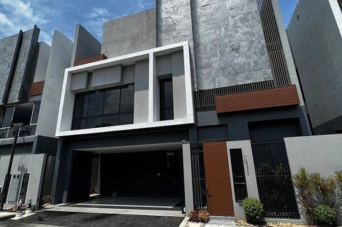 4 Bedroom House for rent in Burasiri Krungthep Kreetha, Hua Mak, Bangkok near MRT Si Burapha