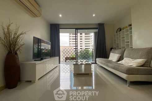 2 Bedroom Condo for rent in SOCIO Reference 61, Khlong Tan Nuea, Bangkok near BTS Ekkamai