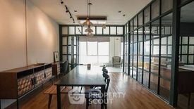 1 Bedroom Condo for sale in Baan Sathorn Chaopraya, Khlong Ton Sai, Bangkok near BTS Krung Thon Buri