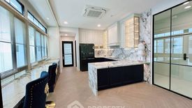 5 Bedroom House for Sale or Rent in Nantawan Rama 9 - New Krungthepkretha, Saphan Sung, Bangkok