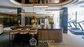 2 Bedroom Condo for sale in Khlong Toei, Bangkok near BTS Asoke