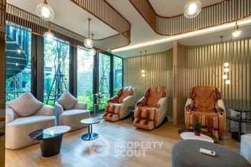 2 Bedroom Condo for sale in LLOYD Soonvijai-Thonglor, Bang Kapi, Bangkok