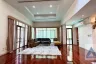 4 Bedroom House for sale in Phra Khanong Nuea, Bangkok
