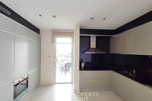 2 Bedroom Condo for sale in Na Kluea, Chonburi