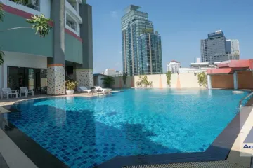 3 Bedroom Condo for rent in Fifty Fifth Tower, Khlong Tan Nuea, Bangkok near BTS Thong Lo