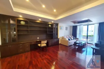 2 Bedroom Condo for rent in Newton Tower, Khlong Toei, Bangkok near BTS Nana