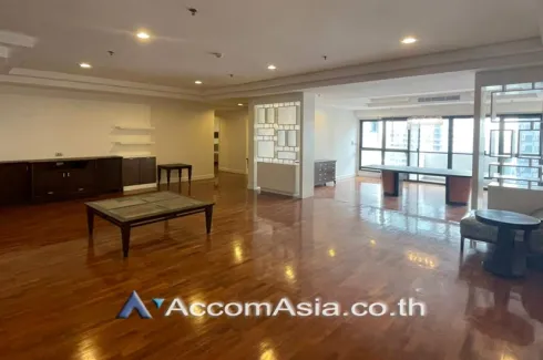 3 Bedroom Apartment for rent in Khlong Tan Nuea, Bangkok