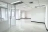 Office for rent in Sinn Sathorn Tower, Khlong Ton Sai, Bangkok near BTS Wongwian Yai