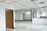 Office for rent in Sinn Sathorn Tower, Khlong Ton Sai, Bangkok near BTS Wongwian Yai