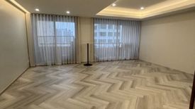 3 Bedroom Condo for sale in Asoke Tower, Khlong Toei Nuea, Bangkok near MRT Phetchaburi