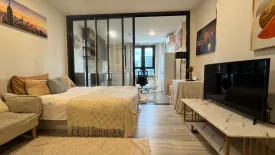 1 Bedroom Condo for rent in XT Huaikhwang, Din Daeng, Bangkok near MRT Huai Khwang