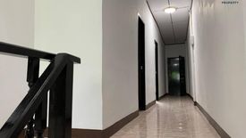 3 Bedroom Townhouse for sale in Bang Khun Si, Bangkok near MRT Fai Chai