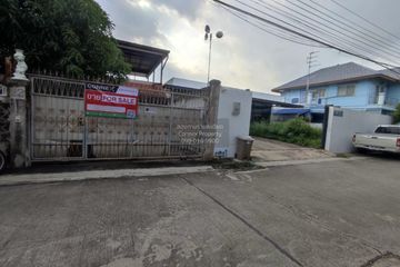 3 Bedroom House for sale in Samae Dam, Bangkok