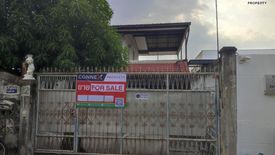3 Bedroom House for sale in Samae Dam, Bangkok