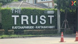 3 Bedroom Townhouse for sale in Om Kret, Nonthaburi