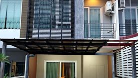 3 Bedroom Townhouse for sale in The Trust City Ngamwongwan 25, Wong Sawang, Bangkok