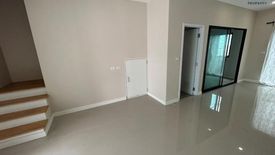 3 Bedroom Townhouse for sale in Patio Vibhavadi-Songprapa, Don Mueang, Bangkok