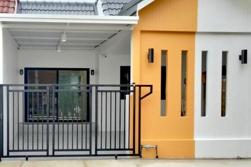 2 Bedroom Townhouse for sale in Baan Ruean Suk 1, Lam Phak Kut, Pathum Thani
