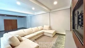 5 Bedroom Apartment for rent in White Mansion, Khlong Tan, Bangkok near BTS Phrom Phong