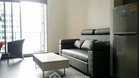 1 Bedroom Condo for rent in The Lofts Ekkamai, Phra Khanong Nuea, Bangkok near BTS Ekkamai