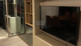 1 Bedroom Condo for rent in The Room Rama 4, Rong Mueang, Bangkok near MRT Hua Lamphong