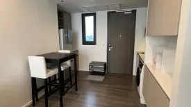 1 Bedroom Condo for rent in Whizdom Essence, Bang Chak, Bangkok near BTS Punnawithi