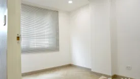 2 Bedroom Condo for sale in Grand Park Town Building C, Wang Thonglang, Bangkok near MRT Huai Khwang