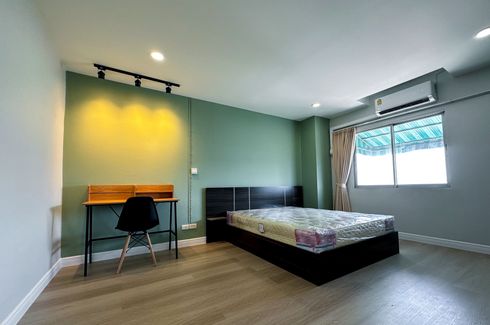 1 Bedroom Condo for rent in Ratchada Prestige, Sam Sen Nok, Bangkok near MRT Sutthisan