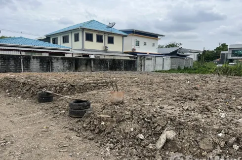 Land for sale in Tha Raeng, Bangkok