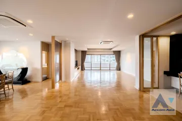 3 Bedroom Condo for rent in Tower Park, Khlong Toei Nuea, Bangkok near BTS Nana