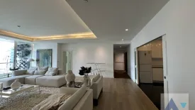 3 Bedroom Condo for sale in Sky Villas Sathorn, Thung Wat Don, Bangkok near BTS Chong Nonsi