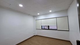 5 Bedroom House for rent in Lat Phrao, Bangkok