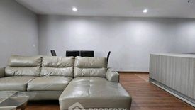 2 Bedroom Condo for rent in Belle Grand Rama 9, Huai Khwang, Bangkok near MRT Phra Ram 9