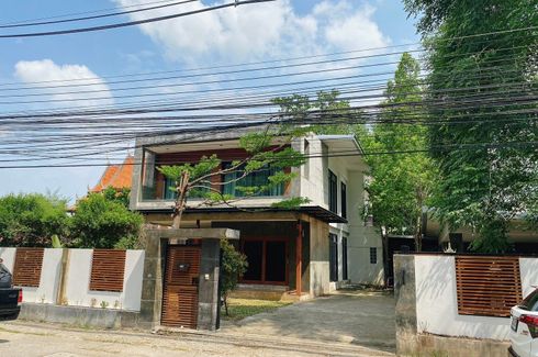 5 Bedroom House for rent in Chang Phueak, Chiang Mai