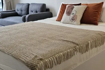 1 Bedroom Condo for rent in XT Ekkamai, Khlong Tan Nuea, Bangkok