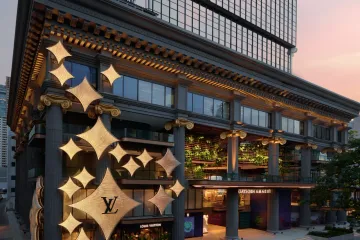 Office for rent in Amarin Tower, Lumpini, Bangkok near BTS Chit Lom