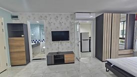 1 Bedroom Condo for rent in Lumpini Place Narathiwasratchanakarin, Chong Nonsi, Bangkok